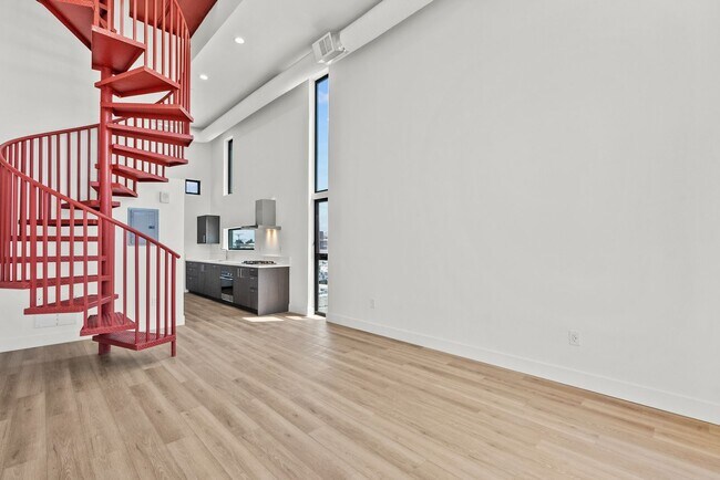 Building Photo - 5617 Klump Ave