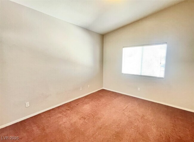 Building Photo - 2053 Jade Creek St