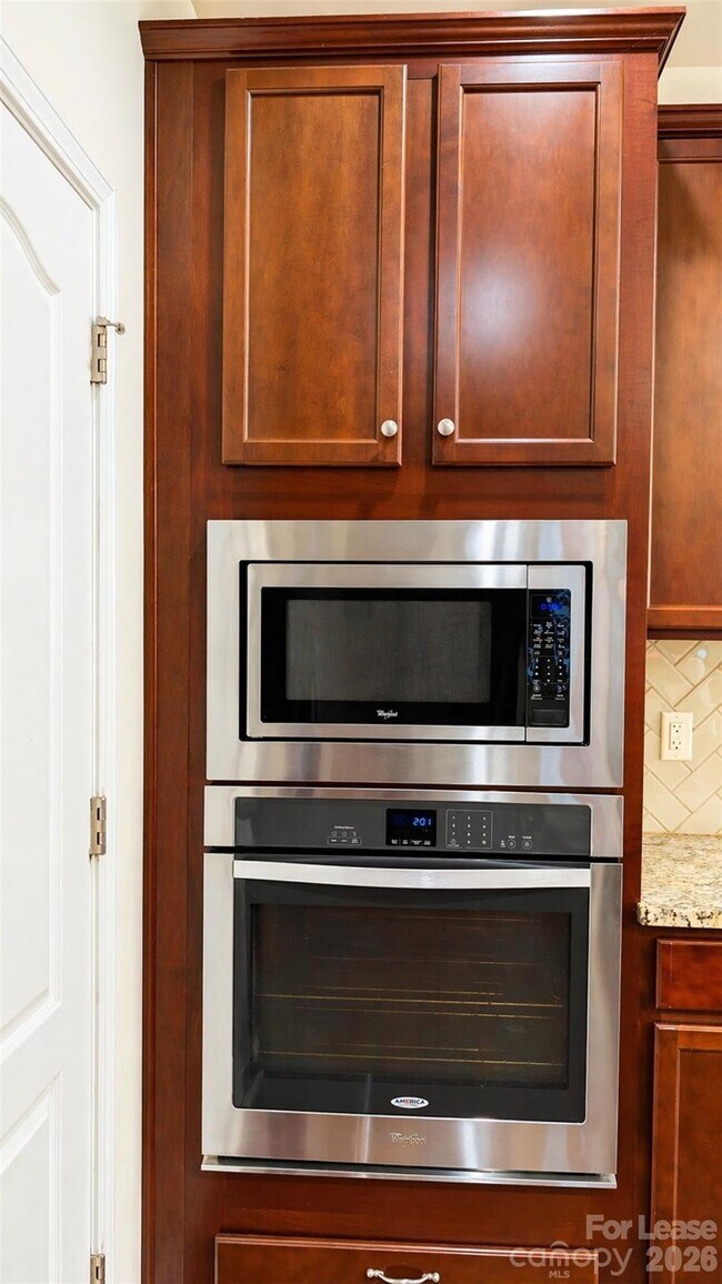 Building Photo - 3634 Halcyon Drive