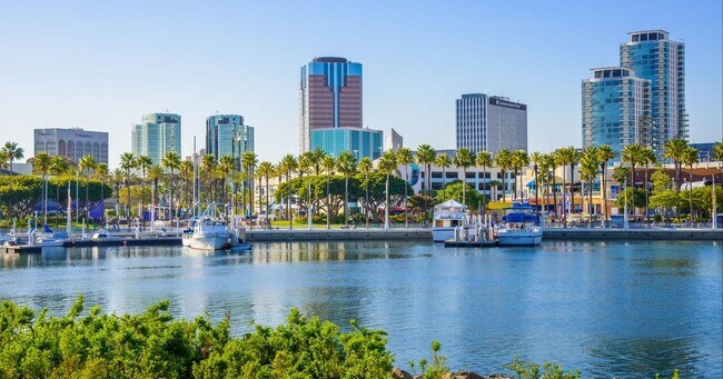 Long Beach Things to Do - 645 Chestnut Ave