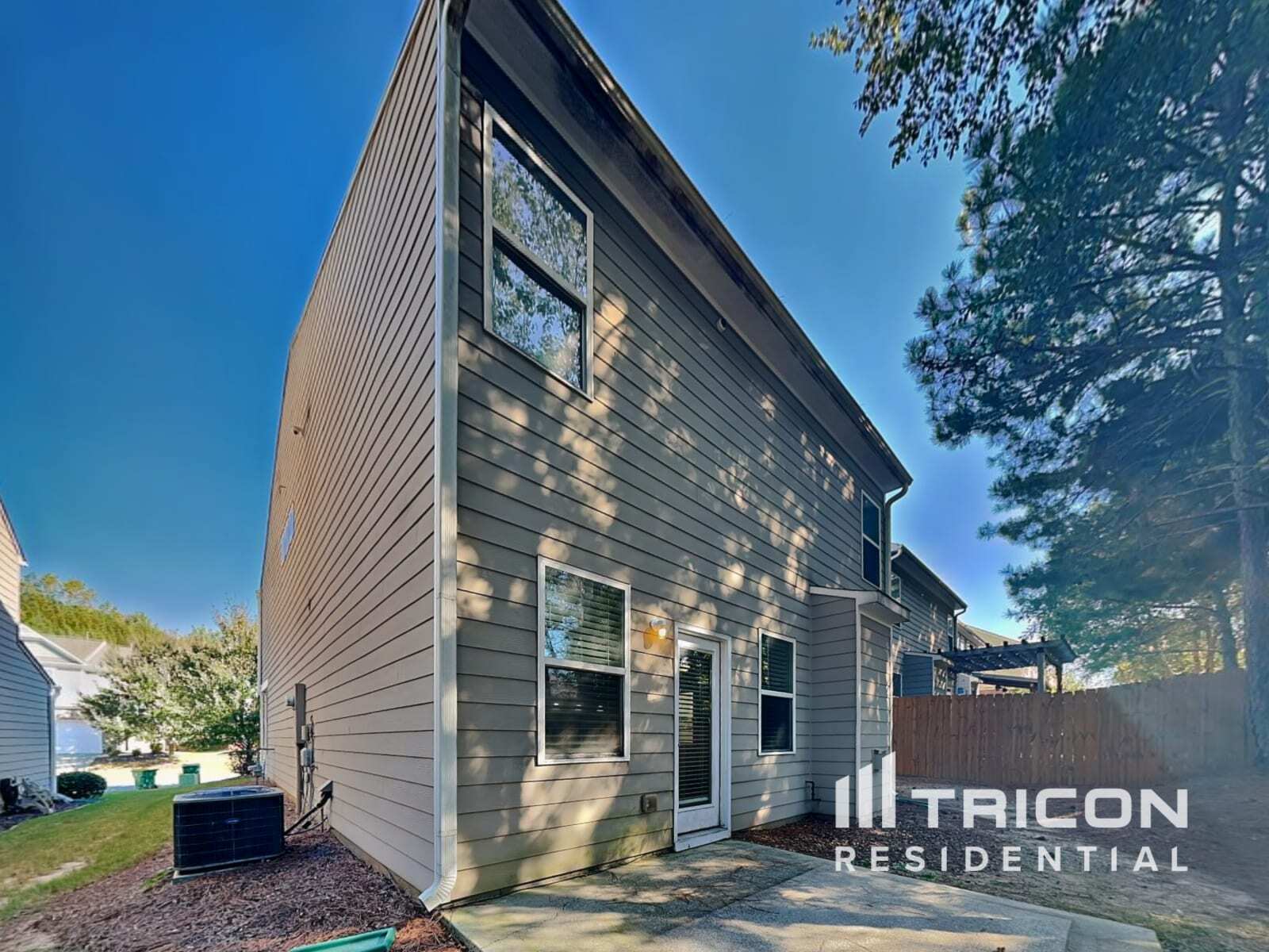 Building Photo - 119 Kasey Dr