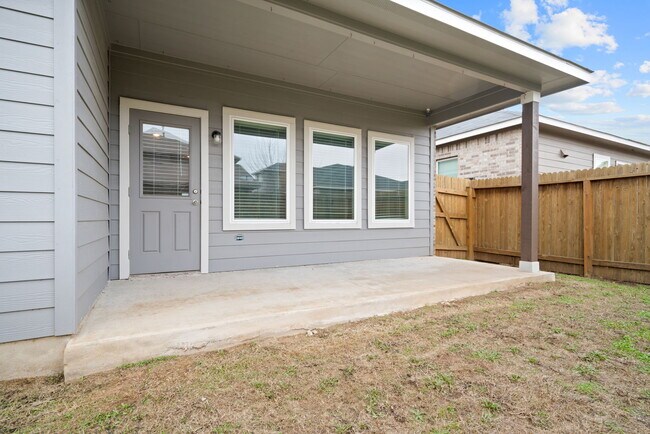 Building Photo - 8907 Arundal Garden