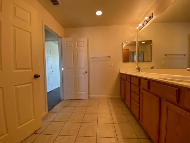 Building Photo - 3 Bedroom, 2.5 Bath, 1,505 sq. ft. home in...