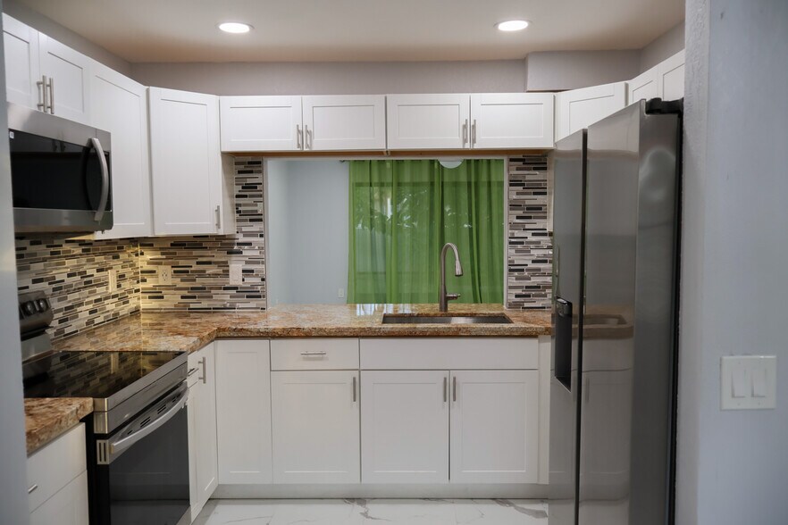 Building Photo - 5266 Gate Lake Rd