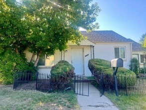 Building Photo - Charming 2 Bed Home Near Central Park