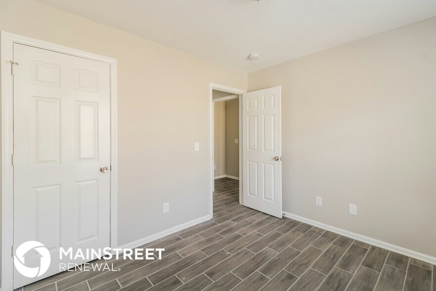 Building Photo - 6900 Salem Quarter Rd