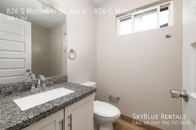 Building Photo - 826 S Missouri St