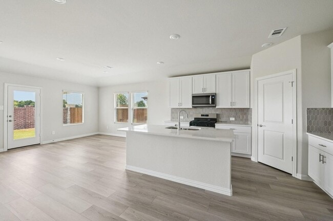 Building Photo - 514 River Rdg Dr