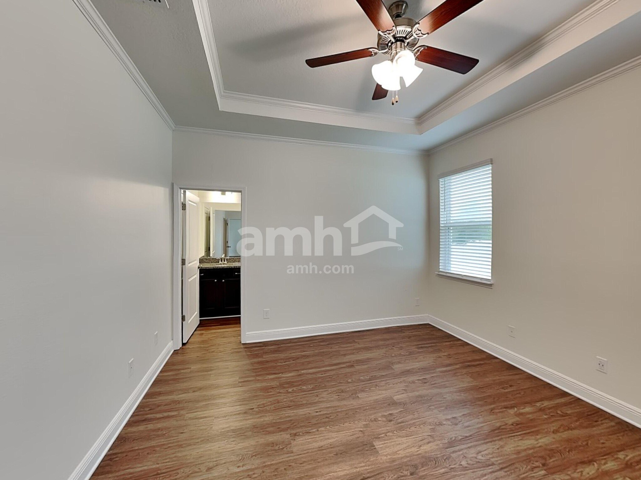 Building Photo - 1355 Celery Ave