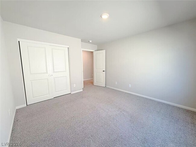 Building Photo - 7534 W Diablo Dr