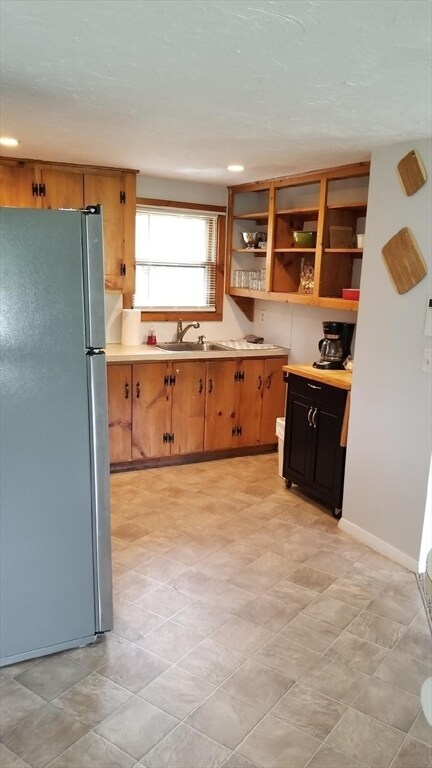 Building Photo - 42 Union Park St