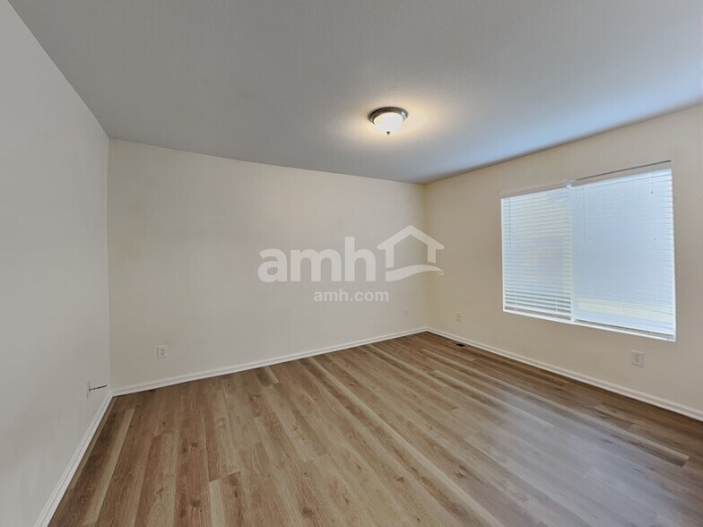 Building Photo - 16447 E 97th Pl