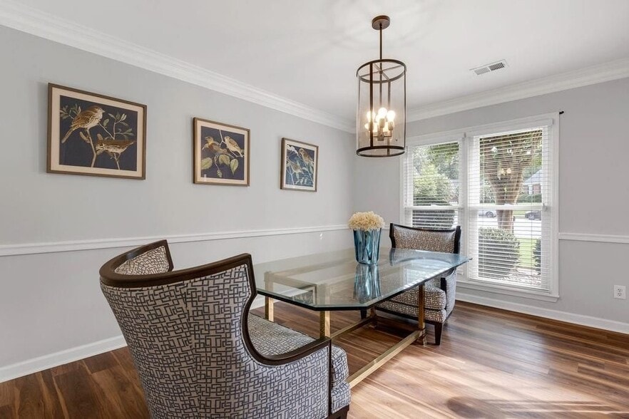 Building Photo - 3247 Blackstone Run