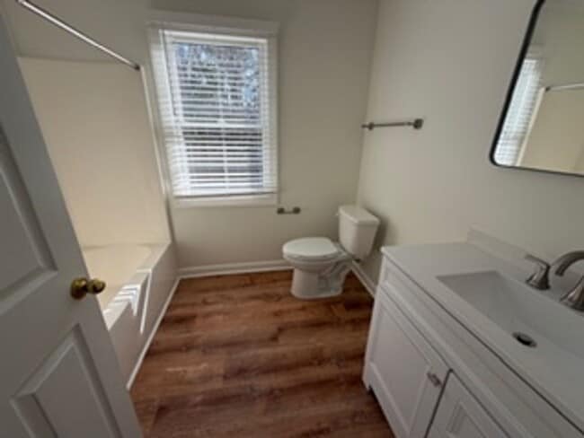 Building Photo - 3 bedroom long term Rental in Manteo