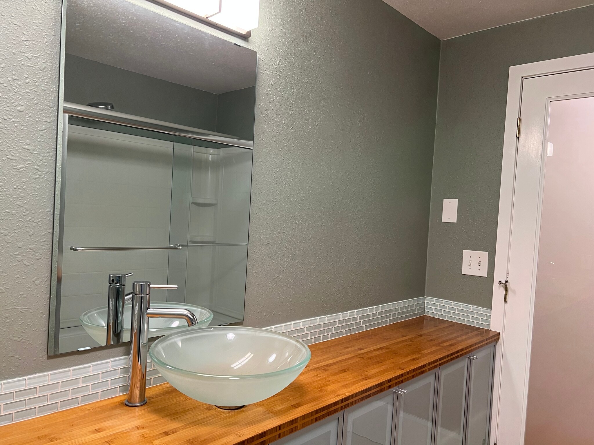 Recently updated bath - 535 SW California Street