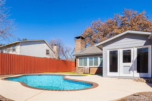 Building Photo - 2700 Chancellor Dr