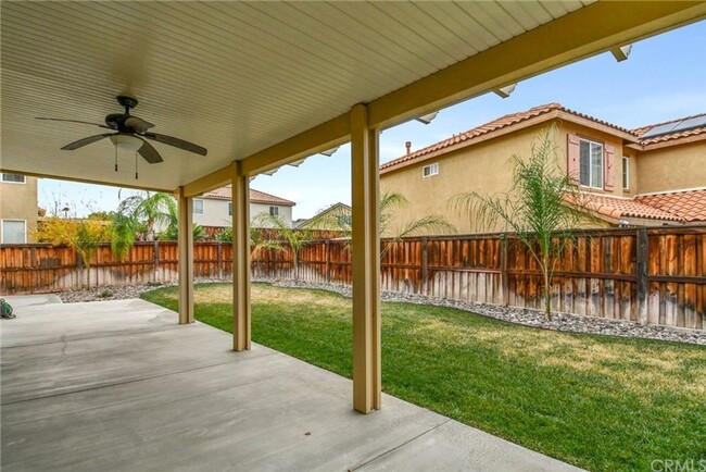 Building Photo - Spacious San Jacinto Home!