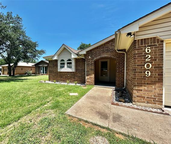 Building Photo - 6209 Gayle Dr