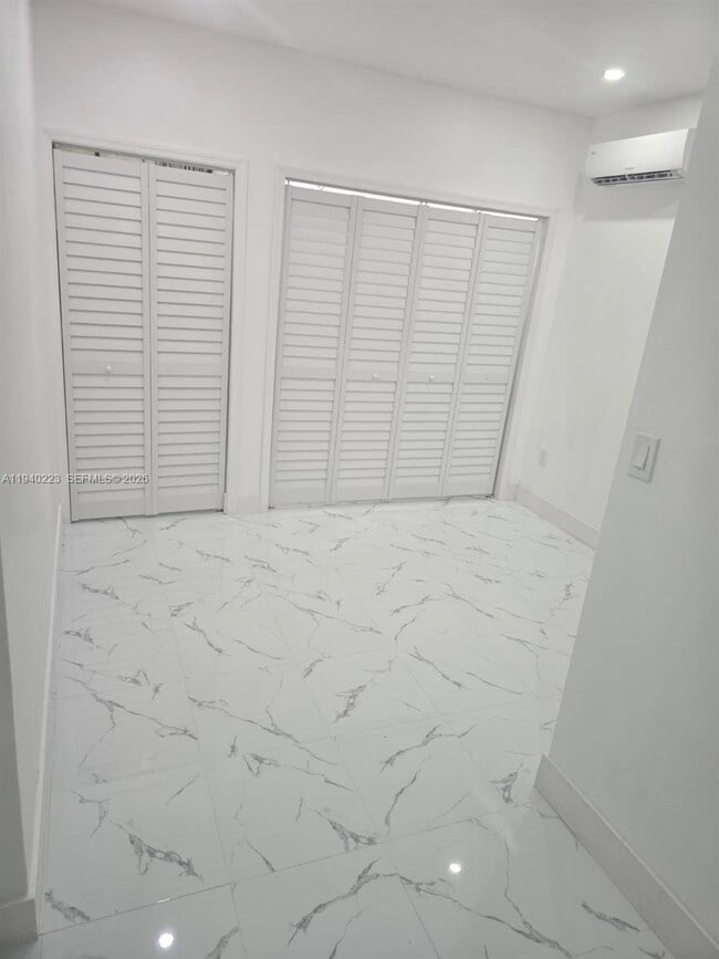 Building Photo - 19520 SW 97th Pl