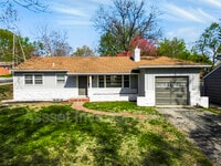 Building Photo - 7701 Mohawk Dr