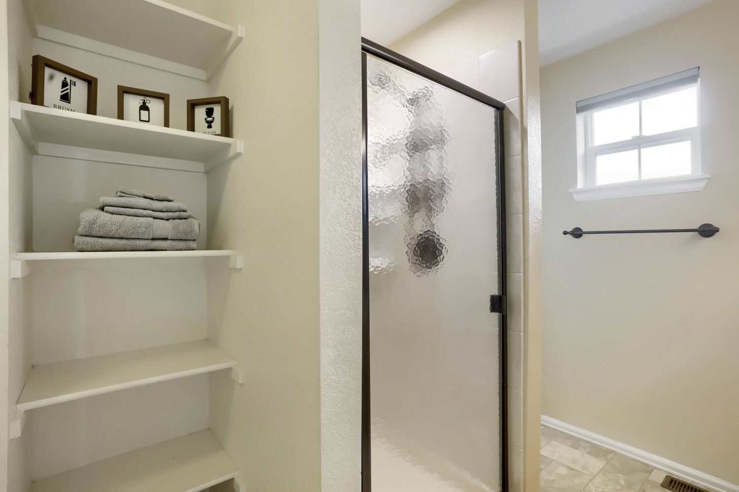 Primary Bathroom - 2261 Watersong Cir