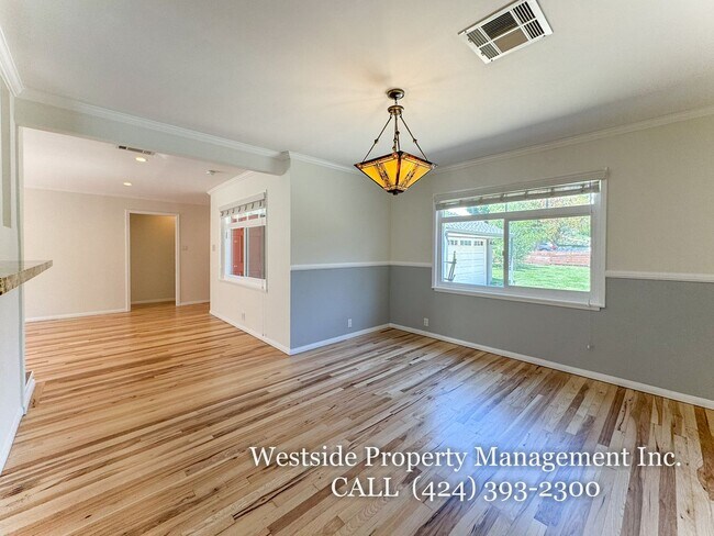 Building Photo - 846 Stanford St