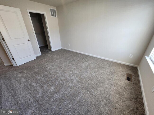 Building Photo - 1236 Red Clover Ln