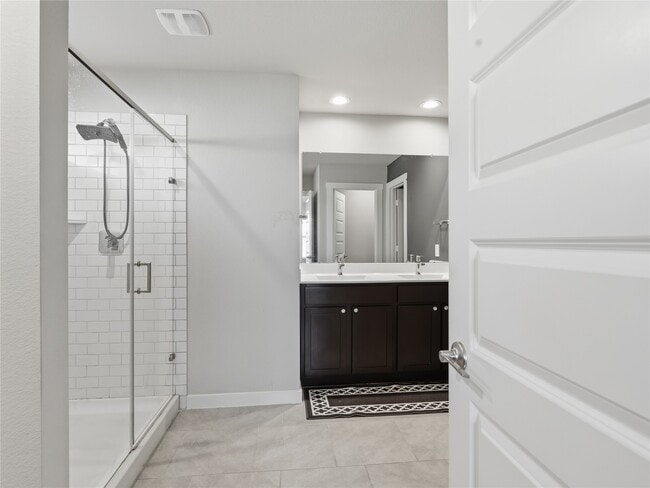 Building Photo - 29530 Paytons Park Ct