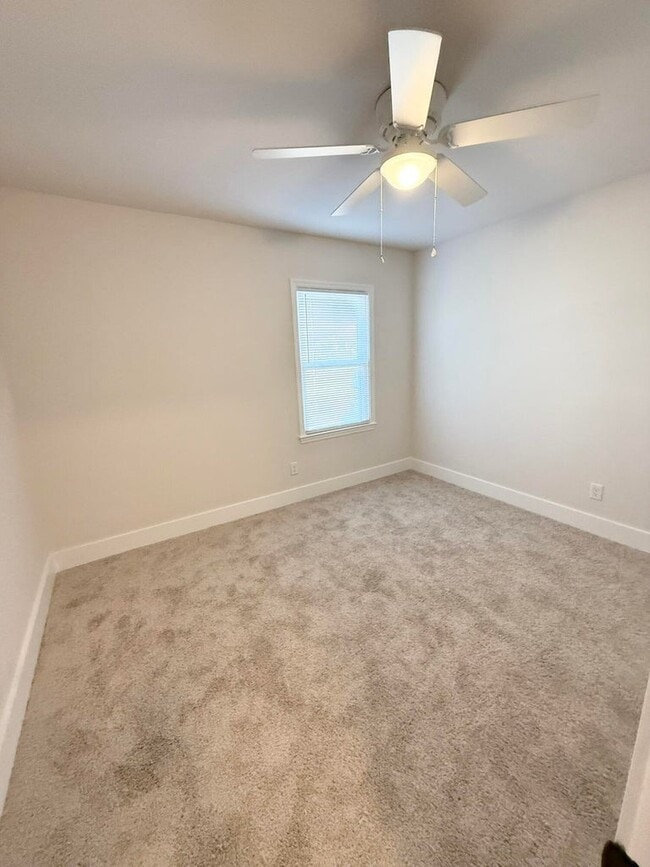 Building Photo - 140 Stone Mill Dr