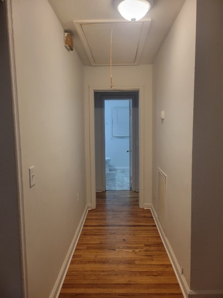 Building Photo - 1620 Old Wilson Rd