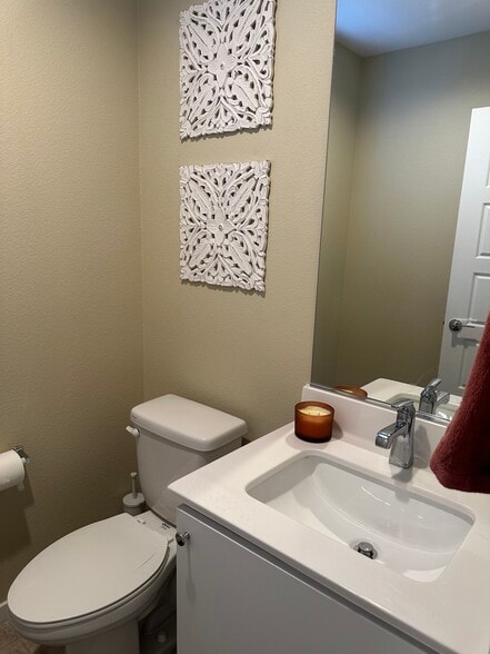 Building Photo - 11257 Rainbow Peak Ave