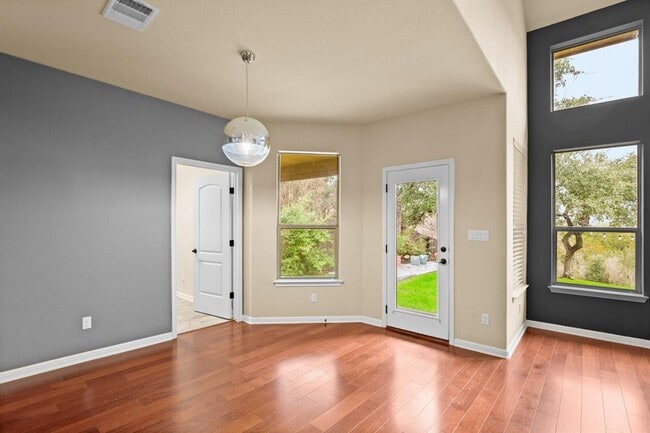 Building Photo - 11704 Palisades Pkwy