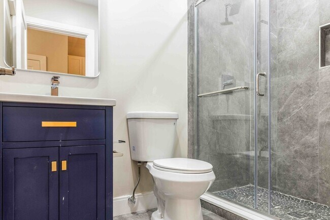 Building Photo - 44 Bromfield St