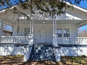 Building Photo - 1220 Alabama Ave SW