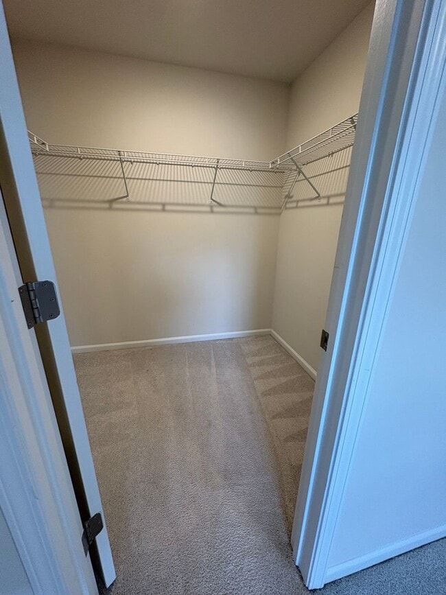 Building Photo - 408 Couchell Pl