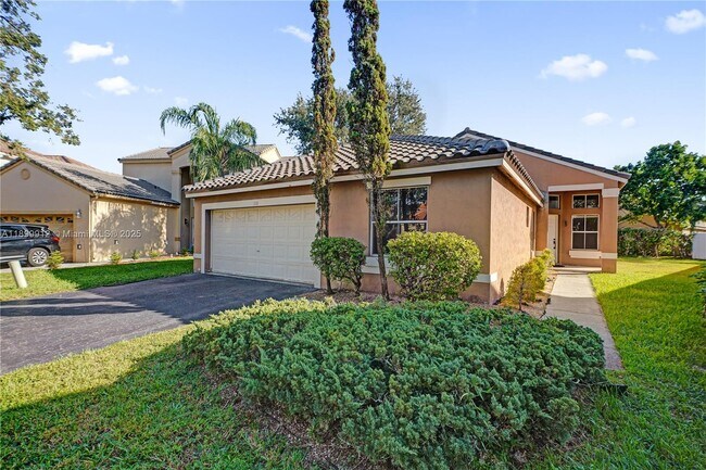 Building Photo - 658 Stanton Dr