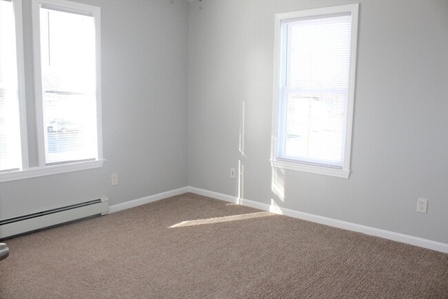 Building Photo - 261 Pulaski Blvd