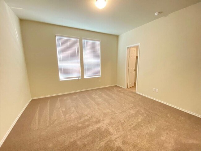 Building Photo - 604 Sonterra Blvd