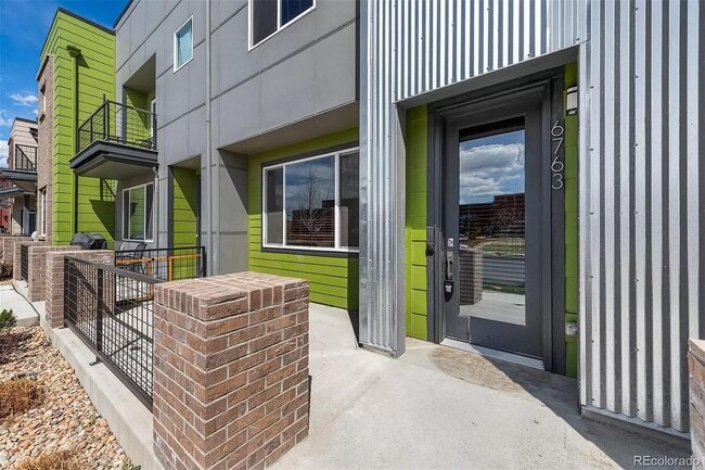 Building Photo - 6763 Morrison Dr