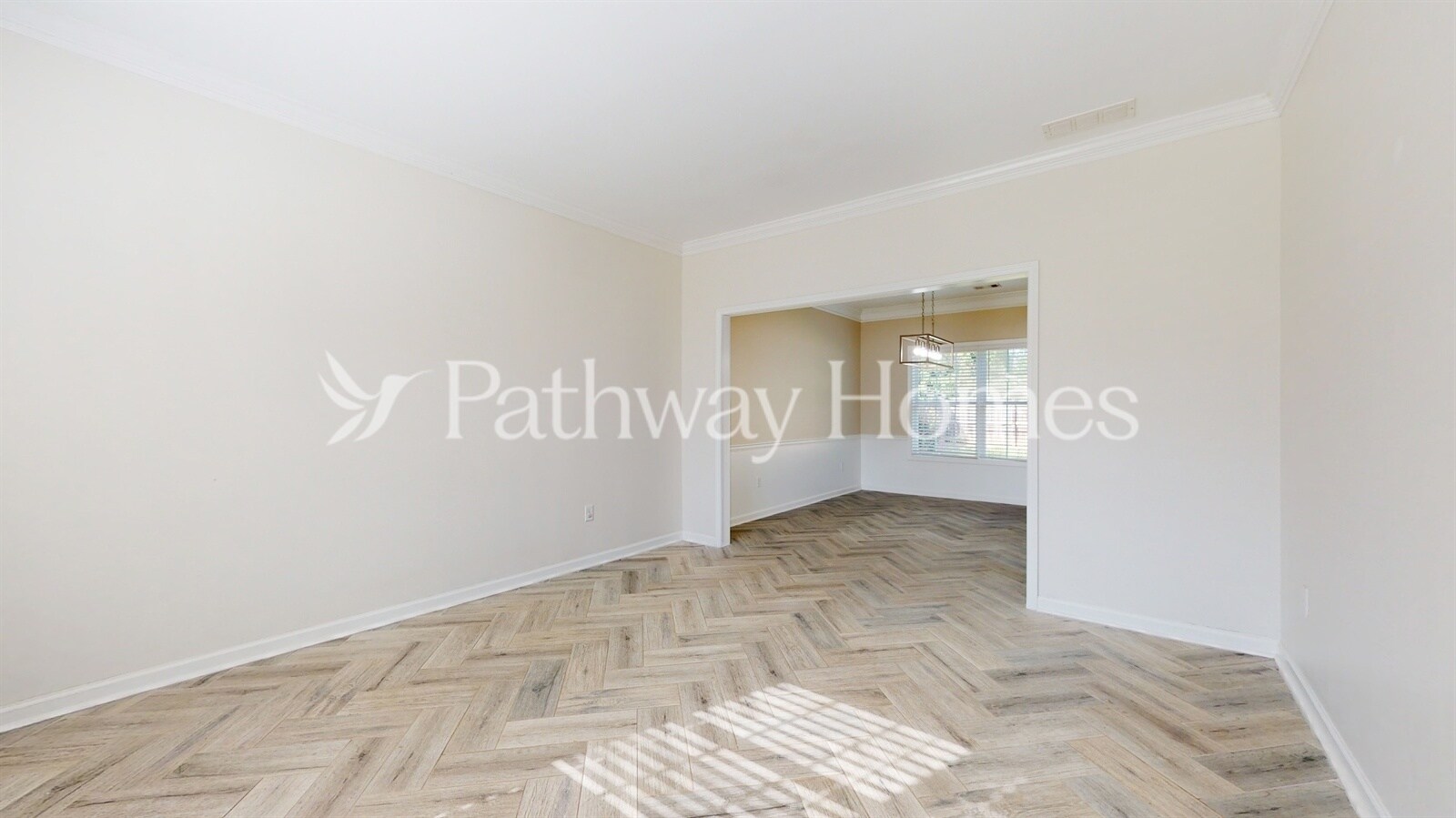 Building Photo - 3420 Gardenside Dr SW