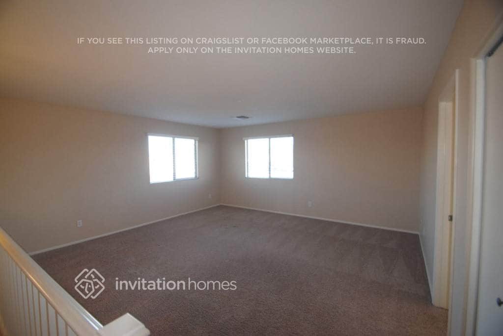 Building Photo - 37611 N Dena Dr