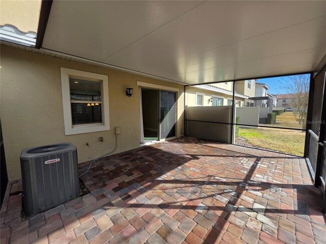 Building Photo - 14039 Helsby St