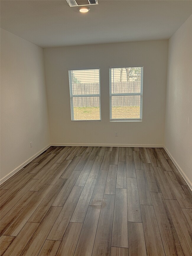 Building Photo - 14715 Peaceful Wy