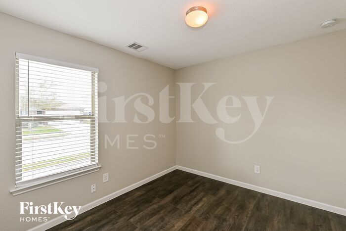 Building Photo - 18711 Remington Springs Dr