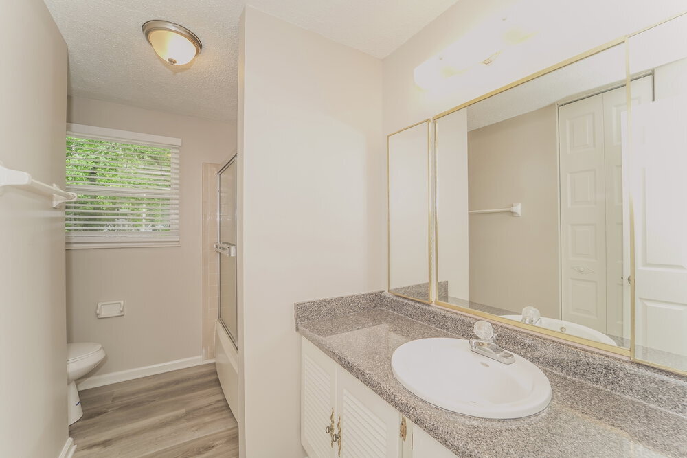 Building Photo - 605 Bundy Cir