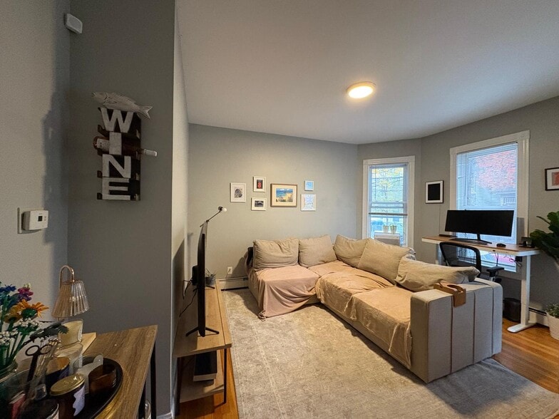 Building Photo - 18 Portsmouth St