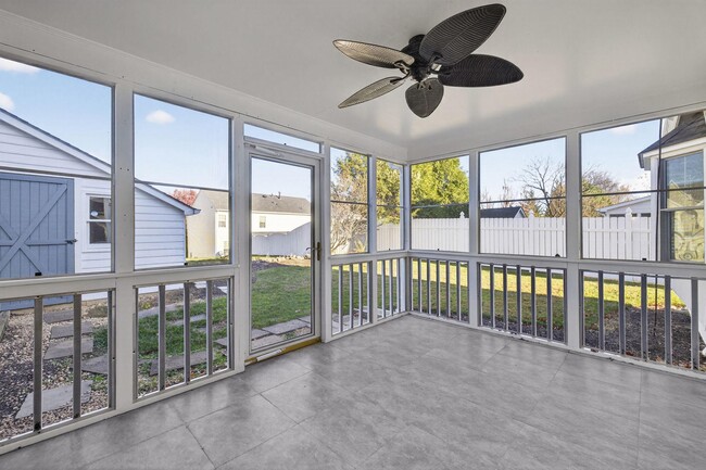 Building Photo - 1984 Cidermill Ln