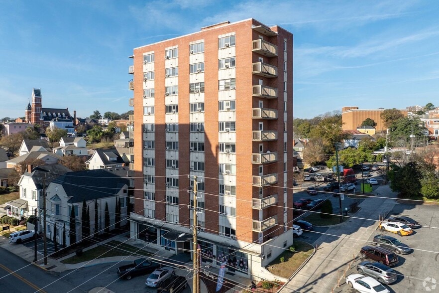 Interior Photo - Ashley Towers