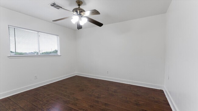 Building Photo - 3818 W Traditions Blvd