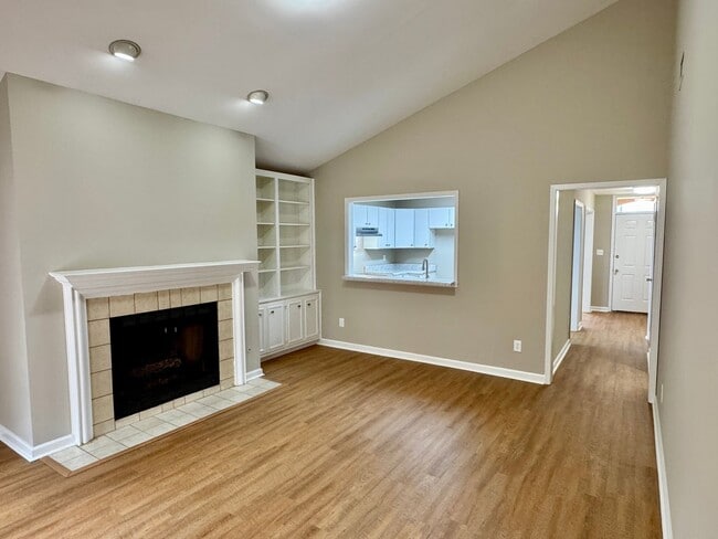 Building Photo - 3-Bedroom patio home with so much to love!